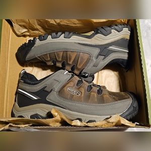 NEW Keen Targhee III Waterproof Hiking Boots - Men's Size 14